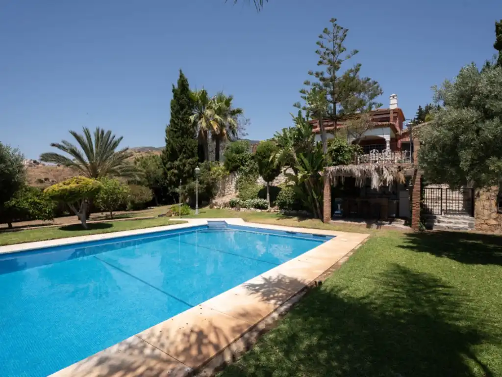 Garden of Houses for sale in Benalmádena