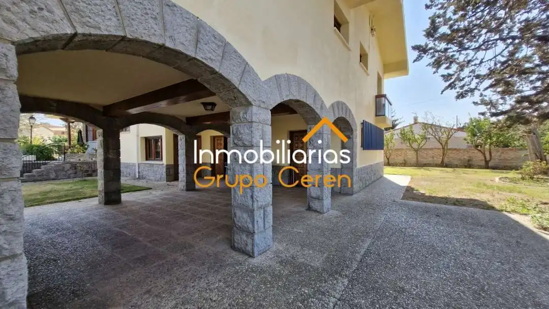 Casa o xalet en venda a Castañares de Rioja