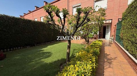 Foto 2 de Casa adosada en venta en Durango, Bizkaia