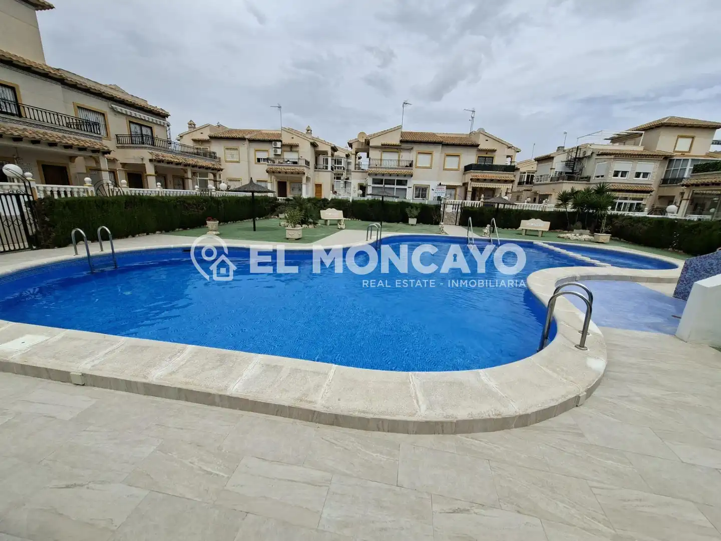 Casa a schiera con piscina in vendita a Orihuela Costa, imagen 3