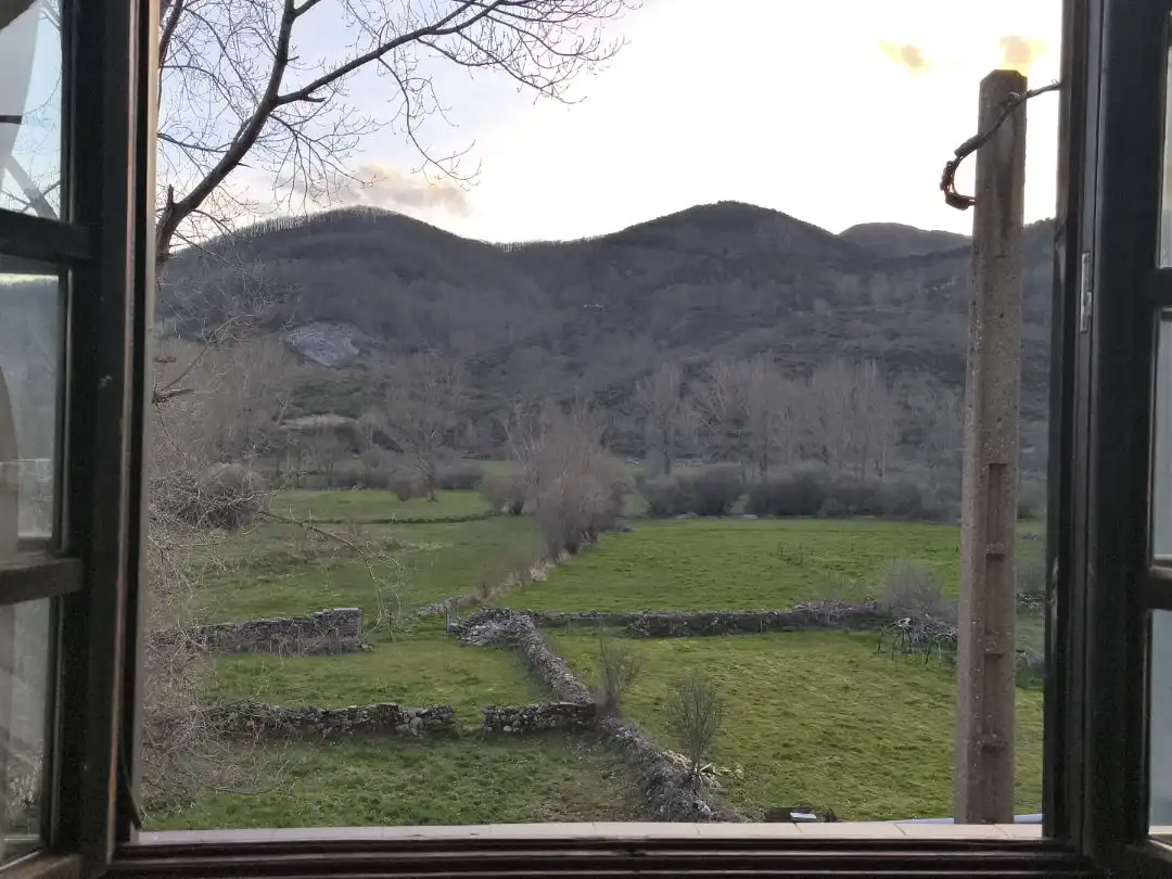 Piso de alquiler en Puebla de Lillo, León