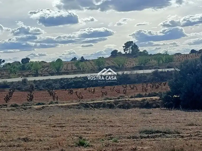 Terreno en venta en Caudete de las Fuentes