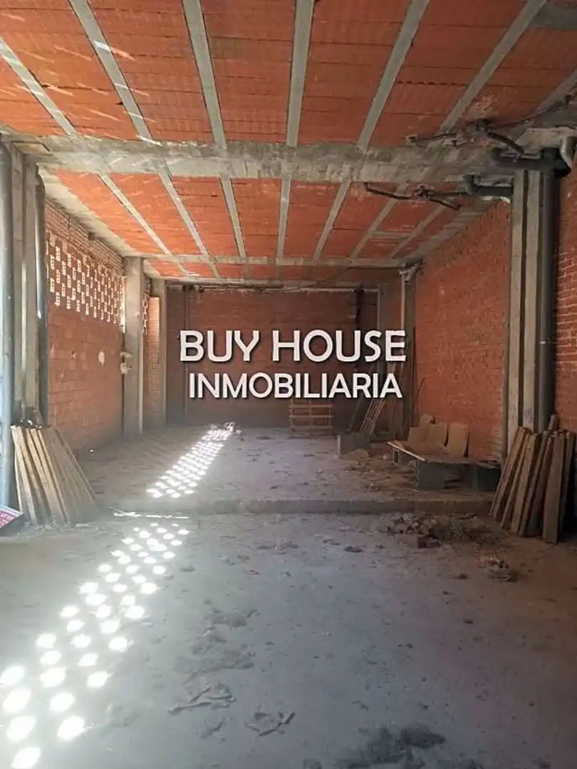Gewerbefläche zum Verkauf in Calle Fernando de Rojas 2, imagen 4