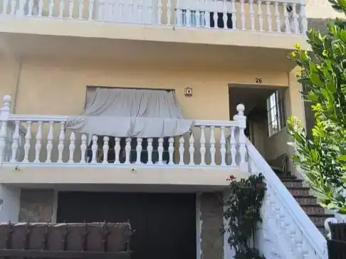 Vista exterior de Piso en venta en La Iglesuela del Tiétar con Trastero, Piscina y Amueblado