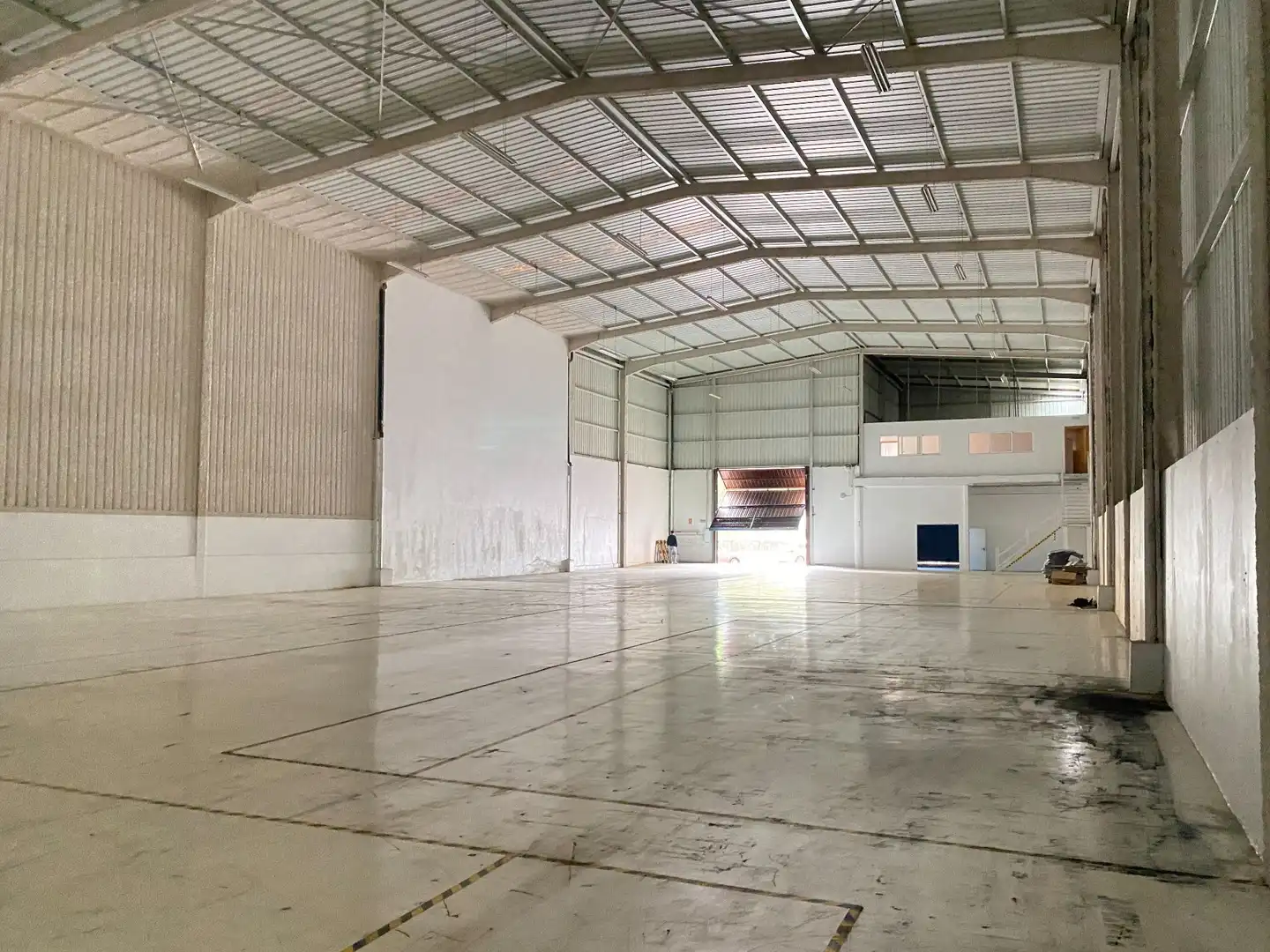 Nau industrial en venda a Revilla, imagen 3