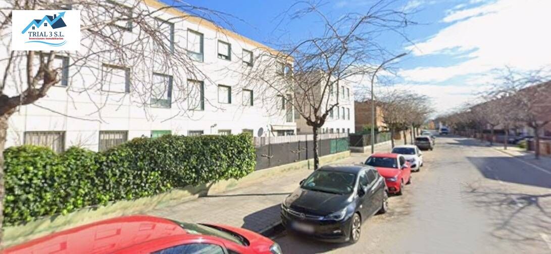 Vista exterior de Piso en venta en La Granada