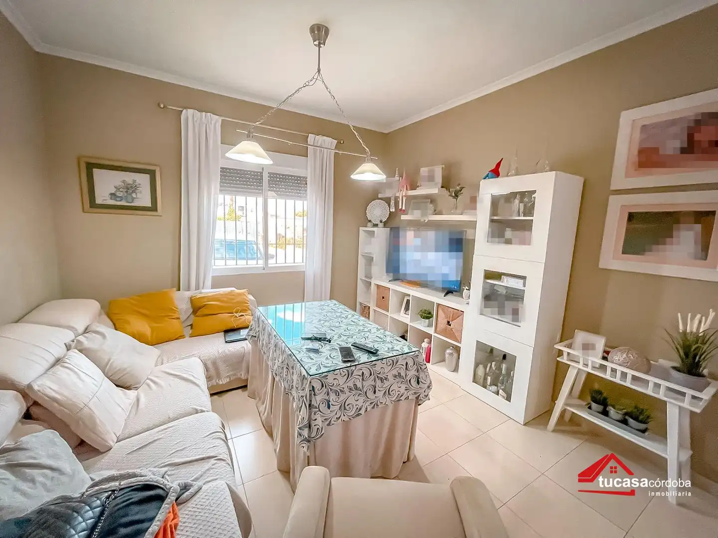Living room of Country homes for sale in Córdoba  with Air Conditioner, Heating and Private garden