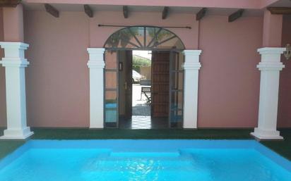 Swimming pool of House or chalet for sale in La Carlota  with Air Conditioner, Heating and Private garden