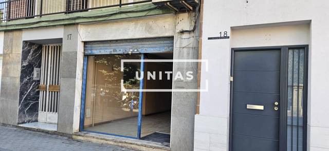 Local comercial en Alquiler en San Antón