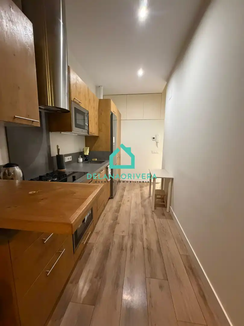 Küche von Wohnung zur Miete in Madrid mit Heizung, Möbliert und Ofen
