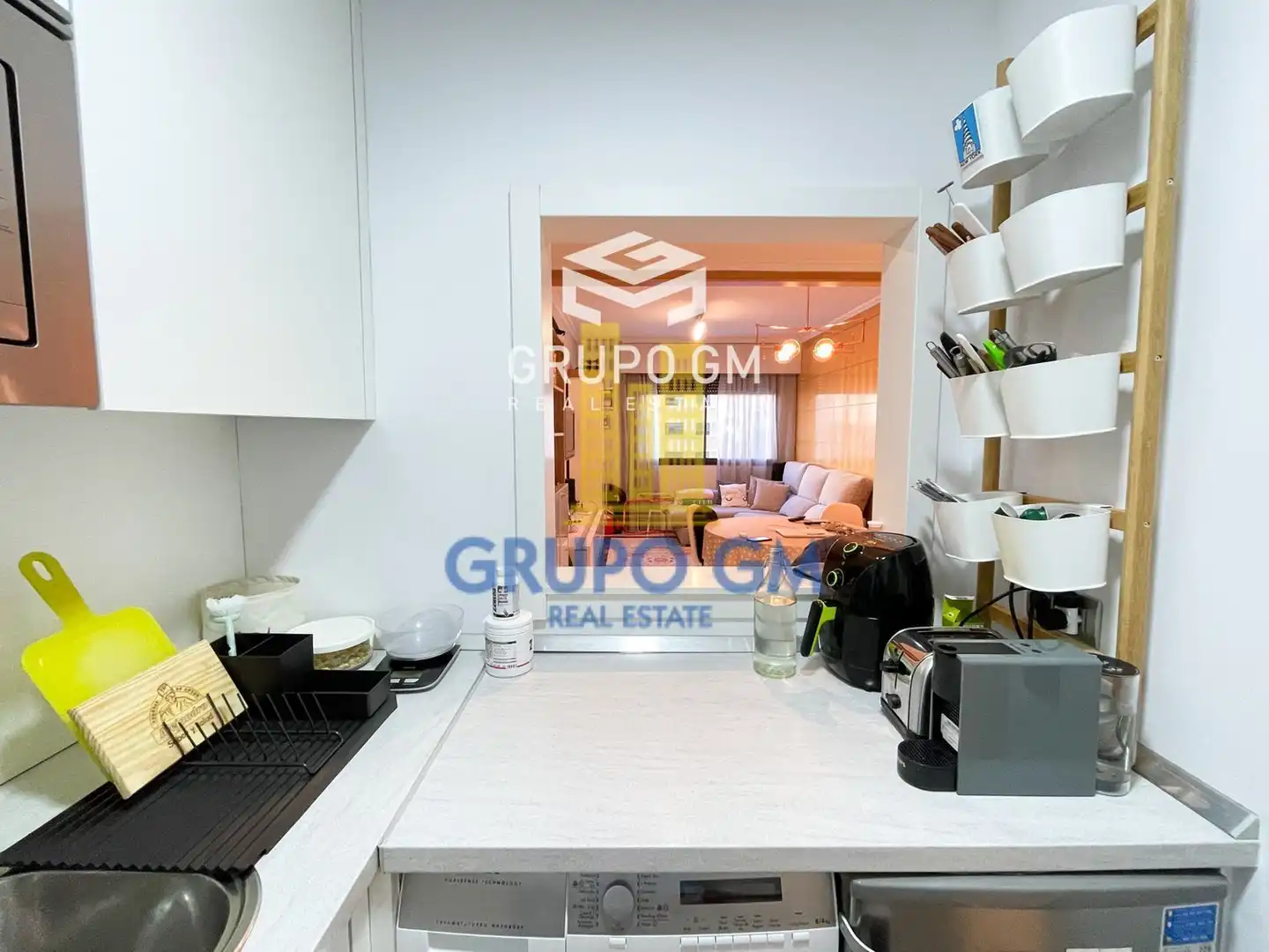 Cocina de Piso de alquiler en Madrid con Aire acondicionado y Amueblado