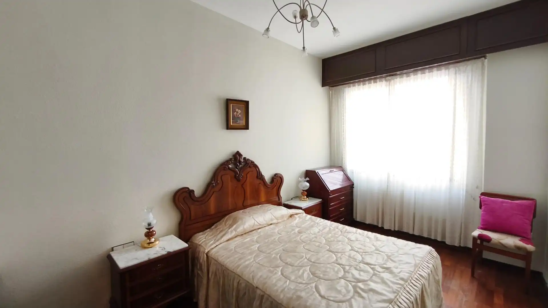Habitación de Piso de alquiler en Bilbao  con Calefacción y Amueblado