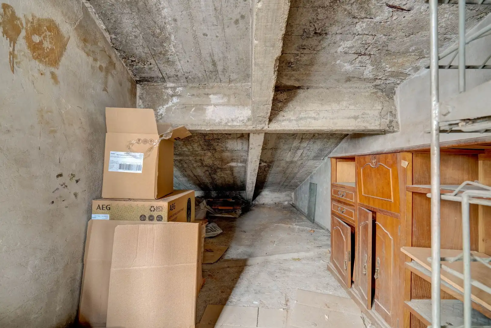 Piso en venta en Irun  con Calefacción, Trastero y Amueblado