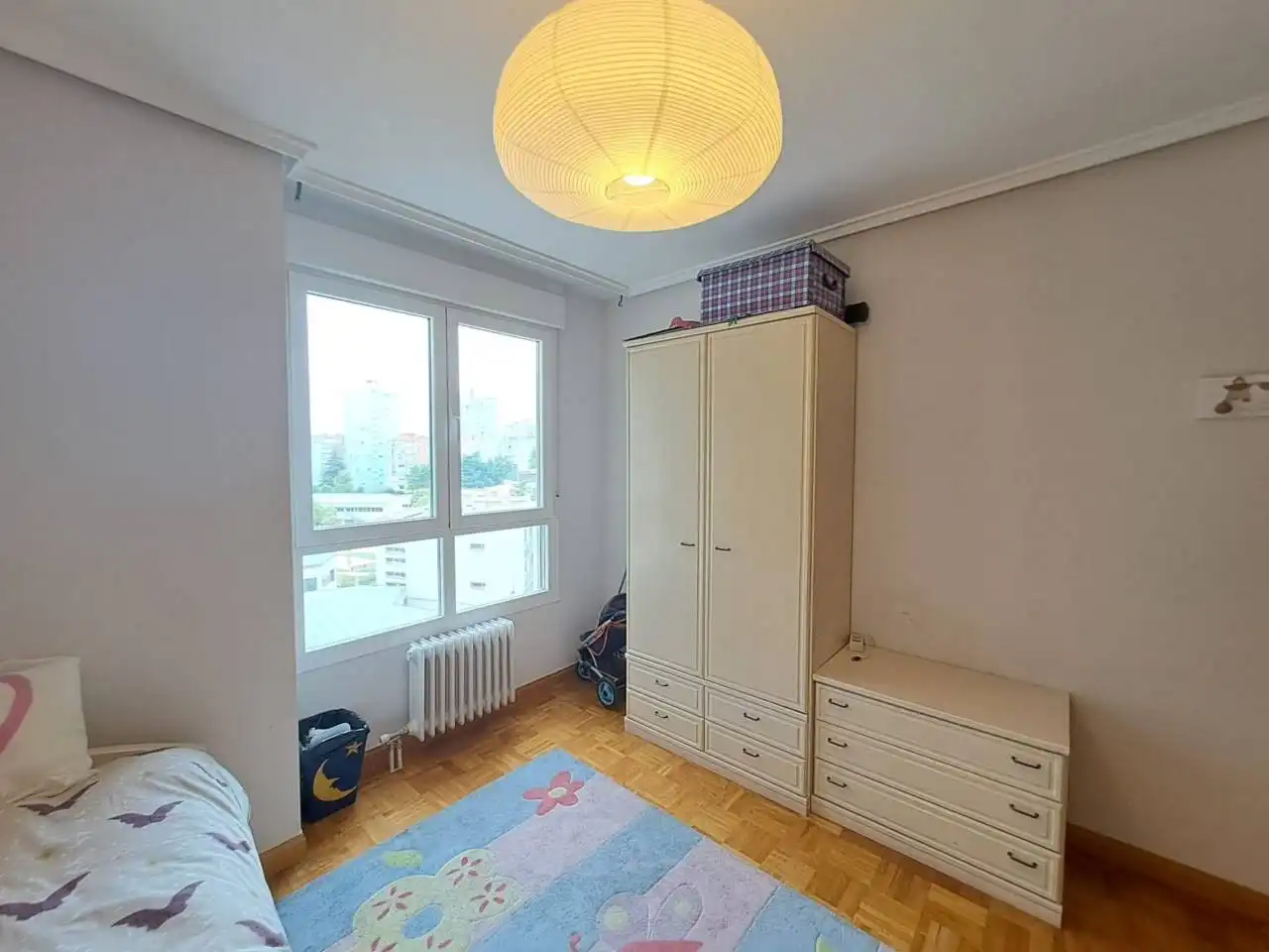 Schlafzimmer von Wohnung zur Miete in Burgos mit Heizung, Parkett und Abstellraum