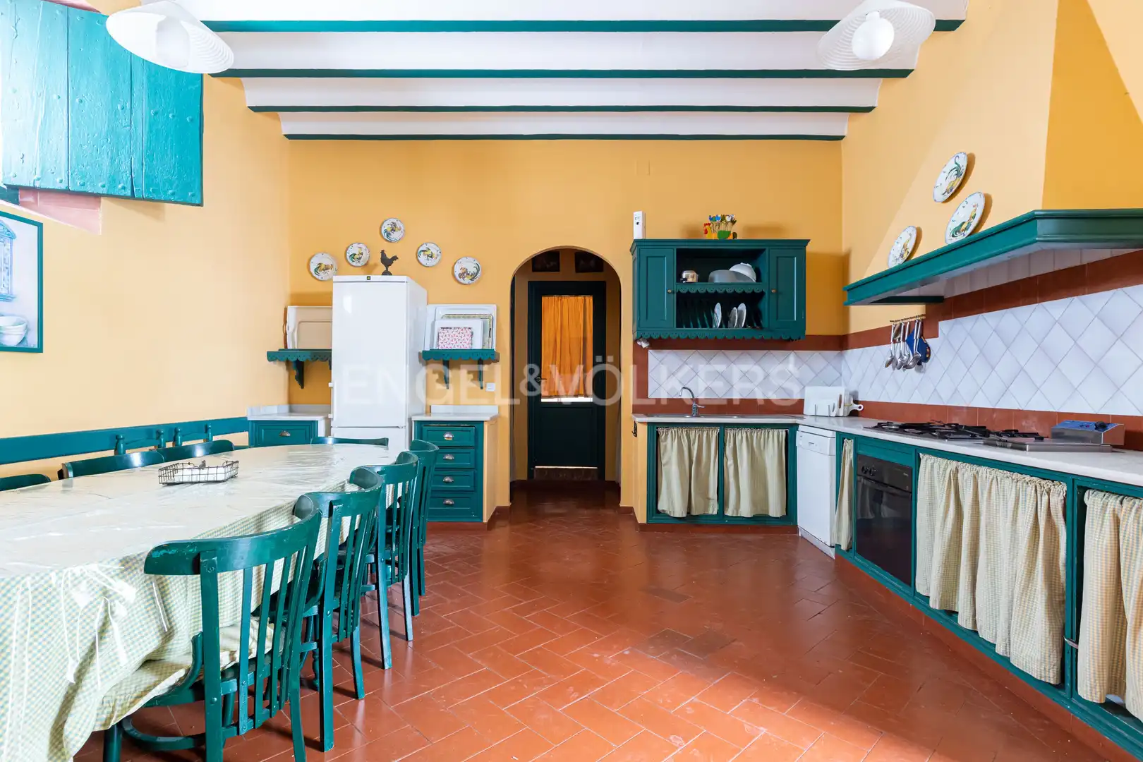 Cocina de Casa o chalet en venta en Umbrete con Calefacción, Jardín privado y Piscina