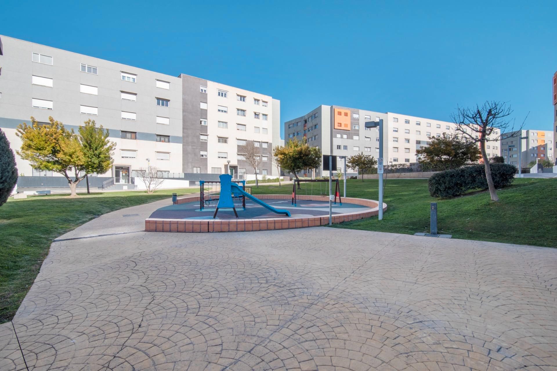Vista exterior de Planta baixa en venda en Alhendín amb Traster i Piscina comunitària