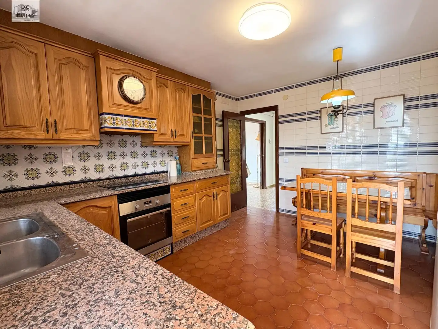Cocina de Casa o chalet de alquiler en L'Eliana con Aire acondicionado, Calefacción y Jardín privado