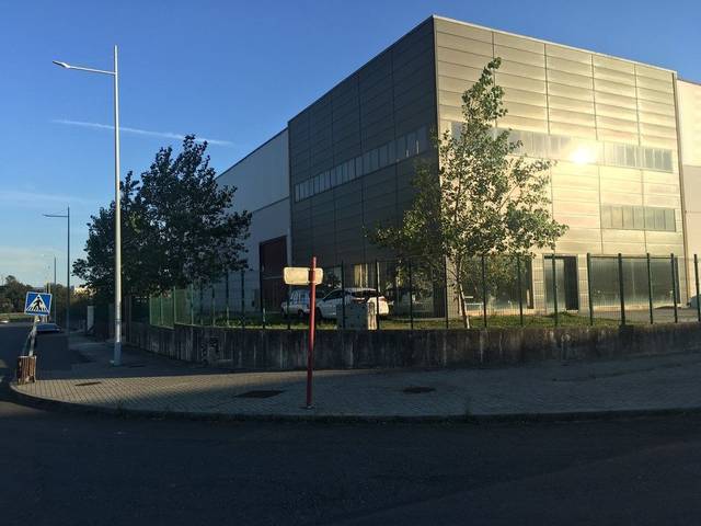 Nave industrial en Alquiler en N/A, -1 en Curtis