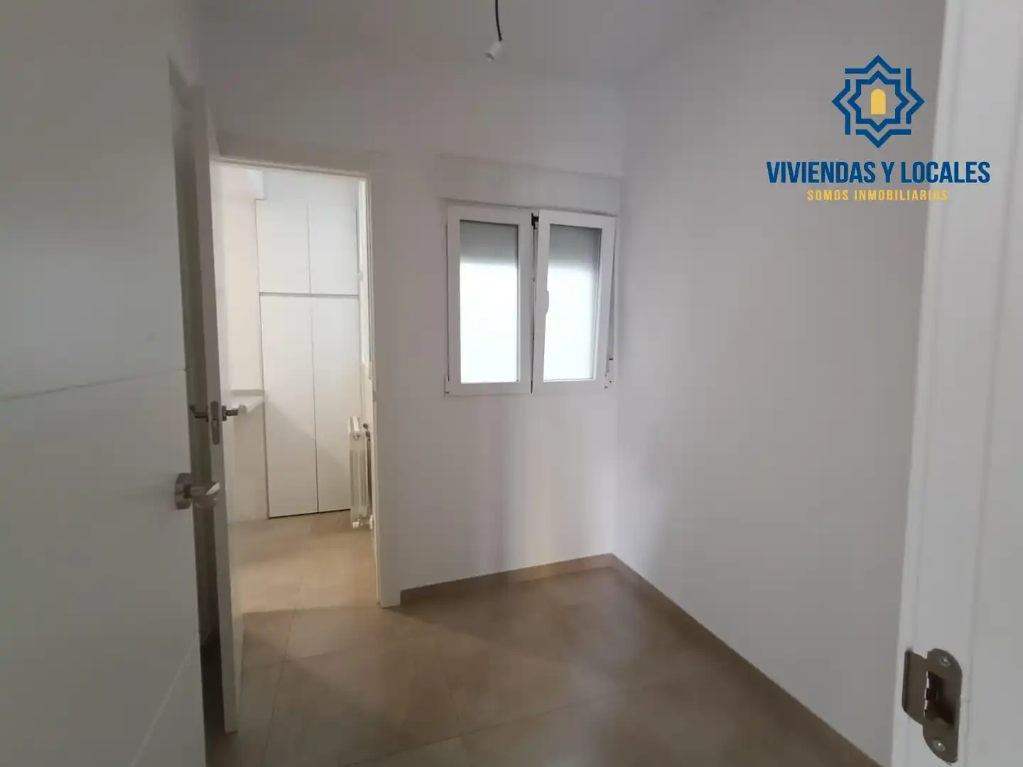 Habitación de Piso de alquiler en Granada con Aire acondicionado, Calefacción y Terraza
