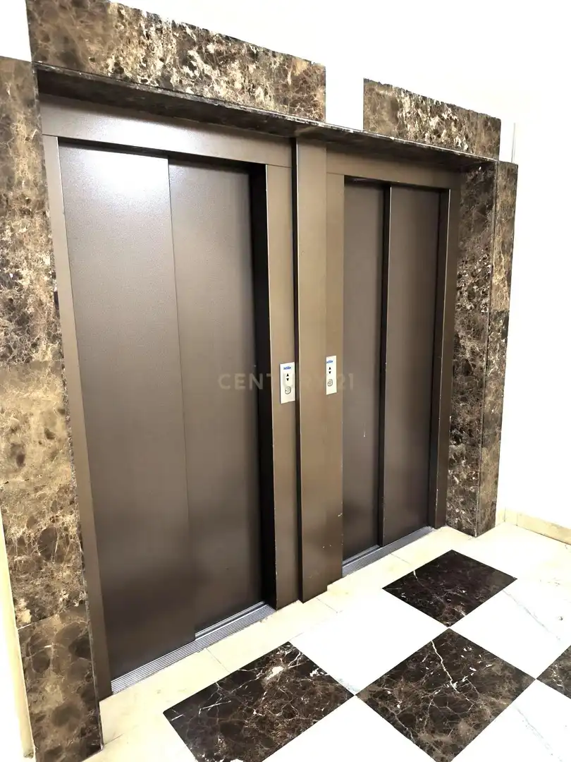 Apartament en venda en Madrid amb Balcó