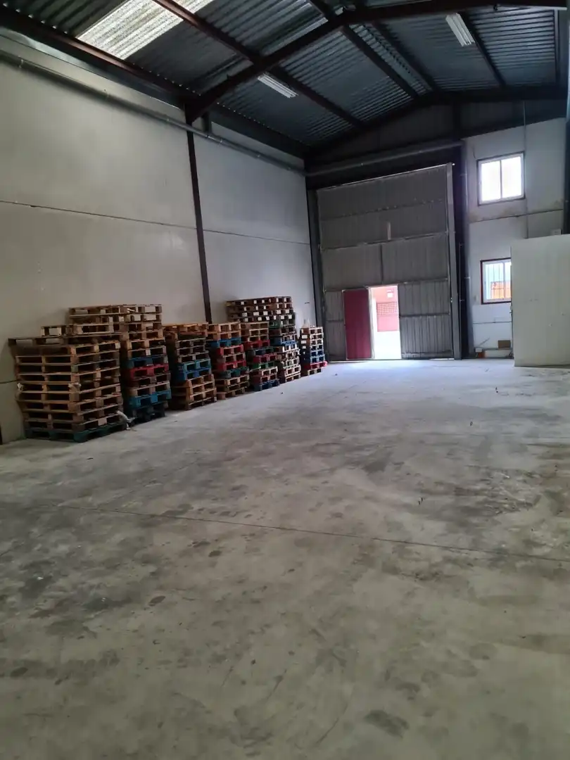 Nau industrial en venda en Alhaurín de la Torre