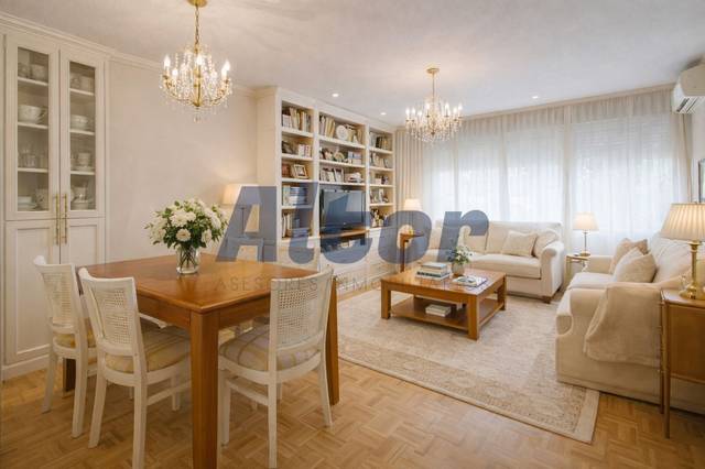 Piso en Venta en DEL BALANDRO en Alameda de Osuna