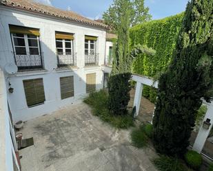 Jardí de Casa o xalet en venda en Talavera de la Reina amb Aire condicionat, Jardí privat i Terrassa