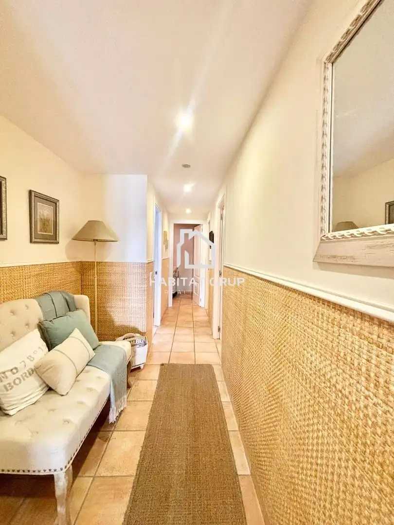 Wohnung zum Verkauf in Begur mit Heizung, Terrasse und Abstellraum