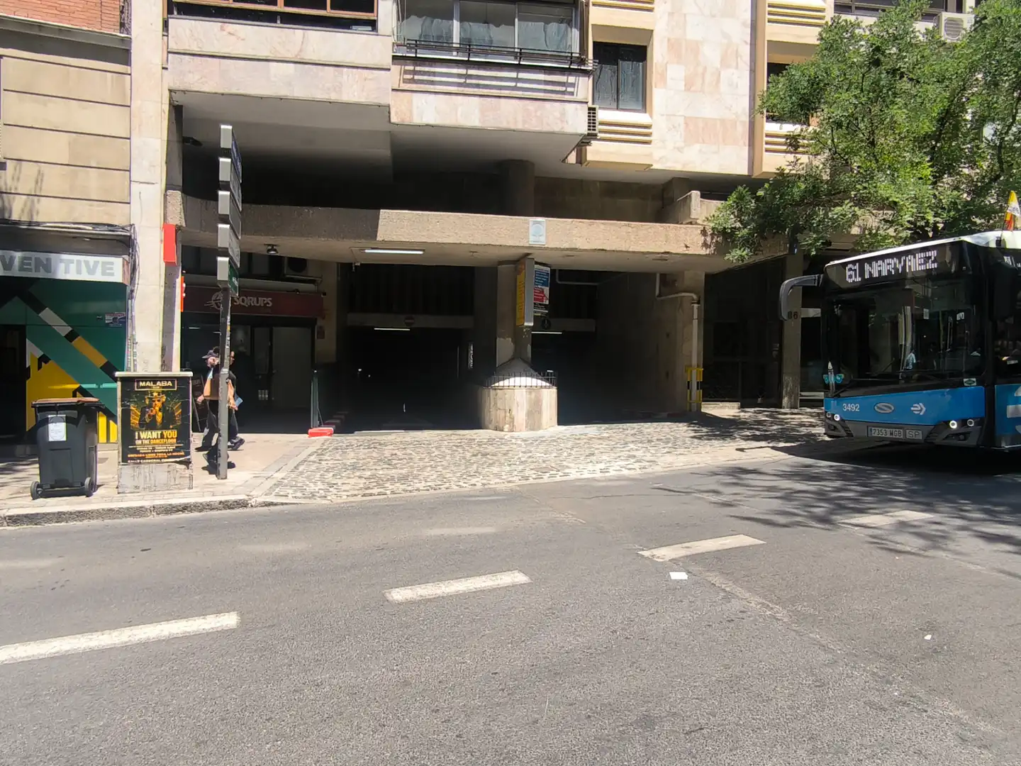 Parking de Trastero de alquiler en Madrid con Alarma