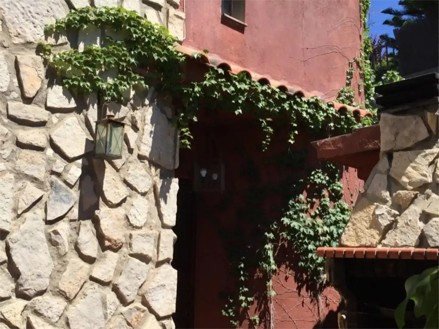 Vista exterior de Pis en venda en Torrelles de Llobregat amb Jardí privat, Parquet i Traster