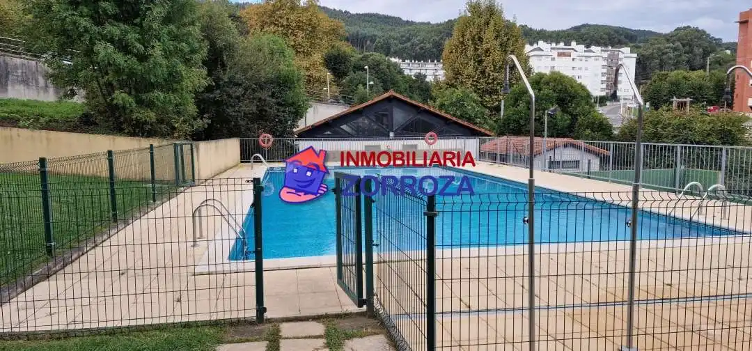 Piso en venta en Calle Los Caserios, Centro
