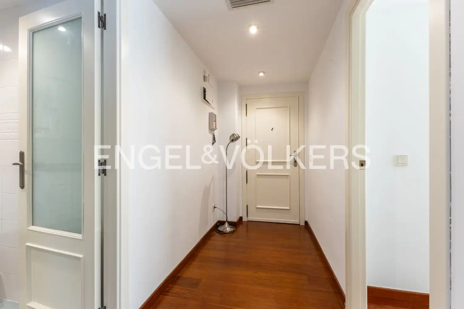 Piso en venta en Valencia con Aire acondicionado, Calefacción y Parquet