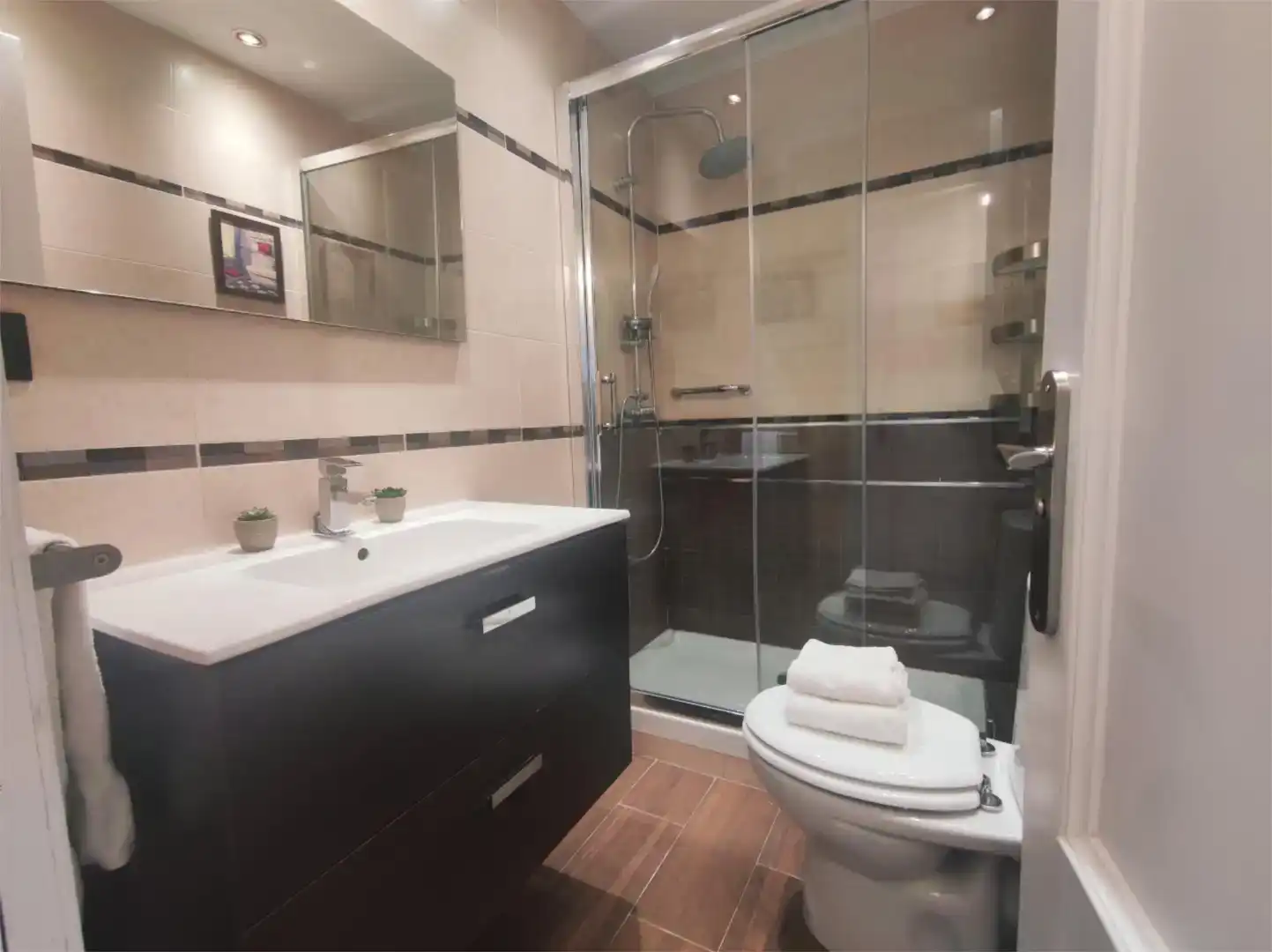 Bathroom of Flat for share in Getafe  with Furnished, Oven and Washing machine