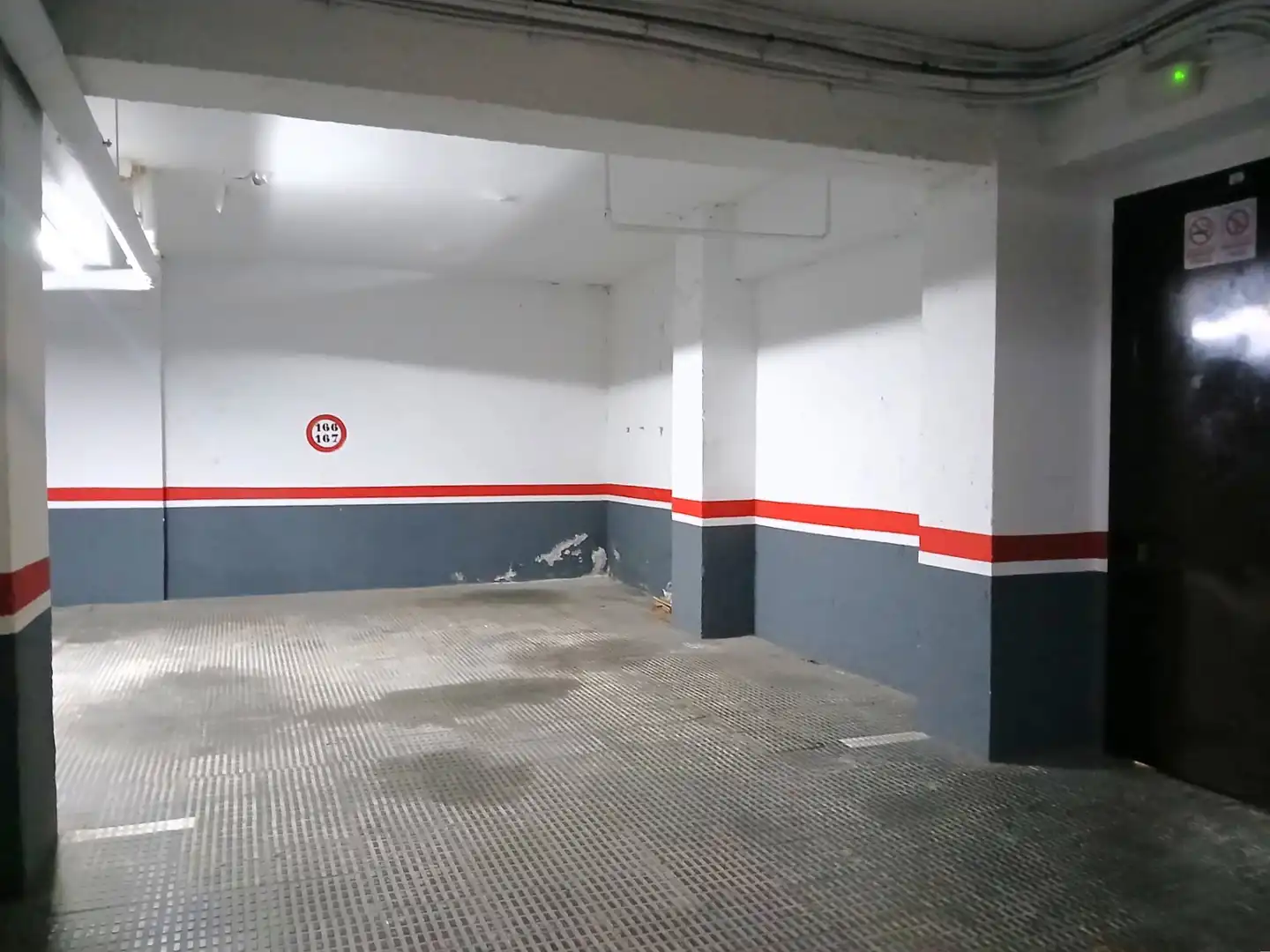 Parking of Flat for sale in Sabadell  with Air Conditioner, Heating and Terrace