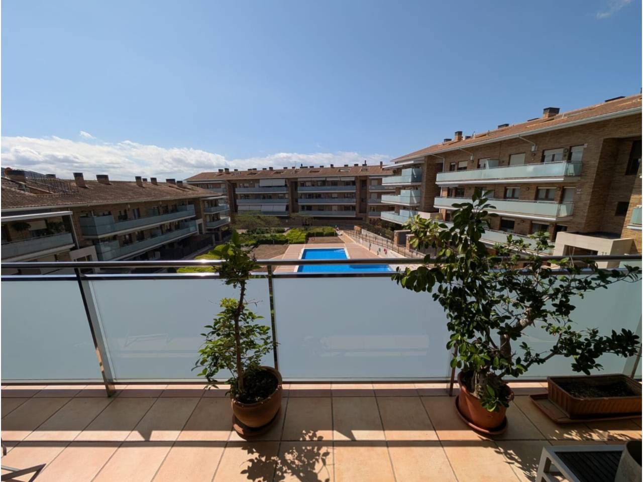 Swimming pool of Flat for sale in Sant Cugat del Vallès  with Air Conditioner, Heating and Parquet flooring