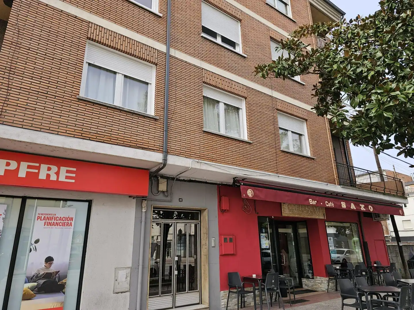 Vista exterior de Pis de lloguer en Ponferrada amb Calefacció