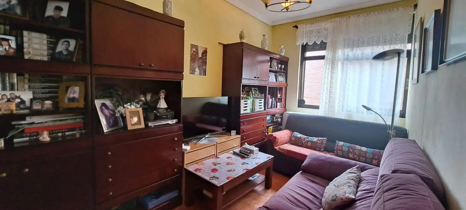 Sala d'estar de Apartament en venda en Brunete amb Calefacció