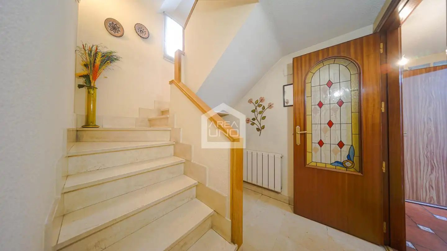 Casa adosada en venda en Alcorcón amb Aire condicionat, Calefacció i Parquet