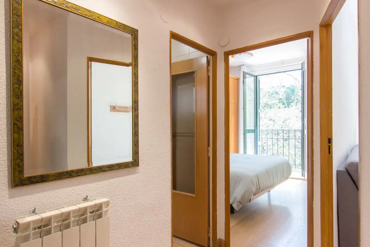 Schlafzimmer von Wohnung zur Miete in  Pamplona / Iruña mit Heizung und Balkon