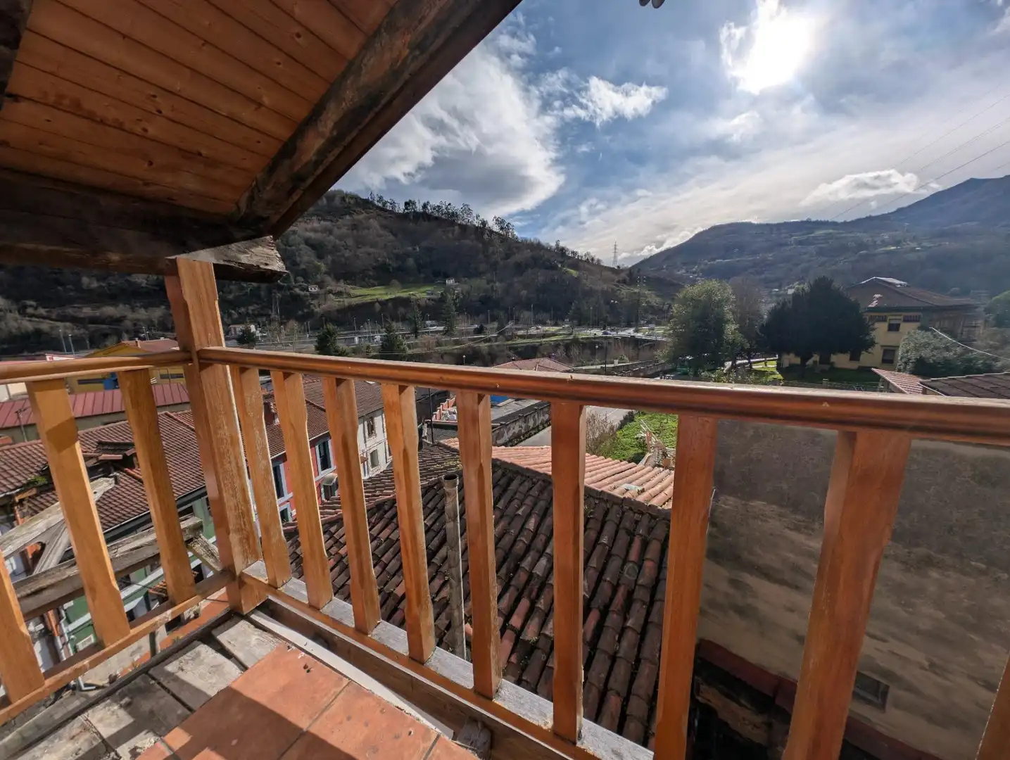 Terraza de Casa o chalet en venta en Mieres (Asturias) con Terraza, Trastero y Balcón