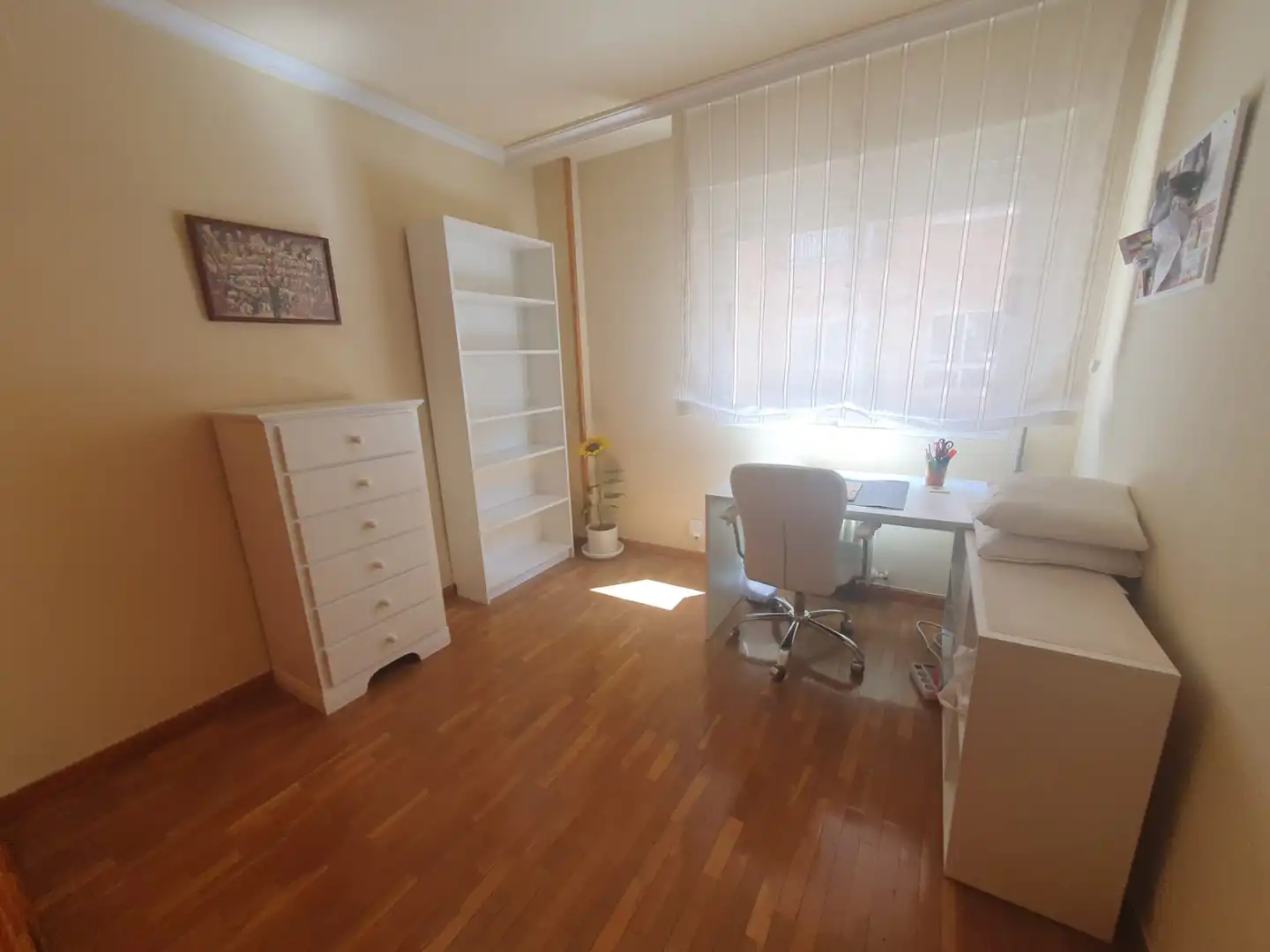 Dormitori de Pis en venda en Puertollano amb Calefacció, Parquet i Moblat