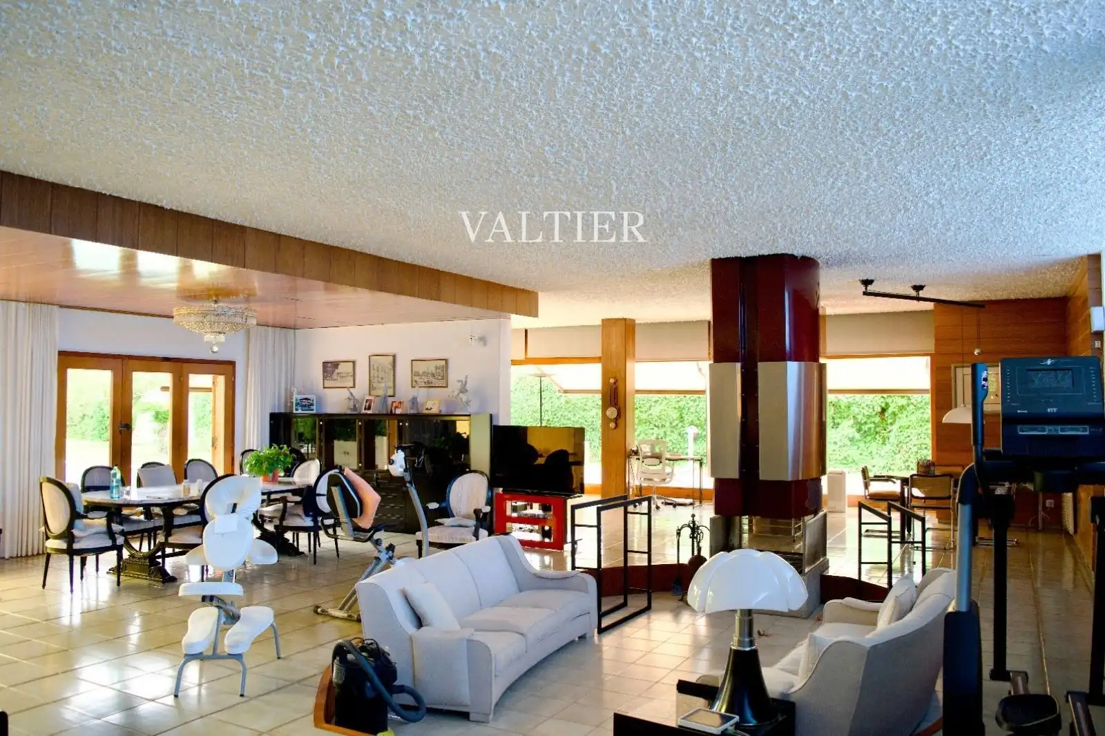 Living room of Houses for sale in L'Eliana  with Air Conditioner and Swimming Pool