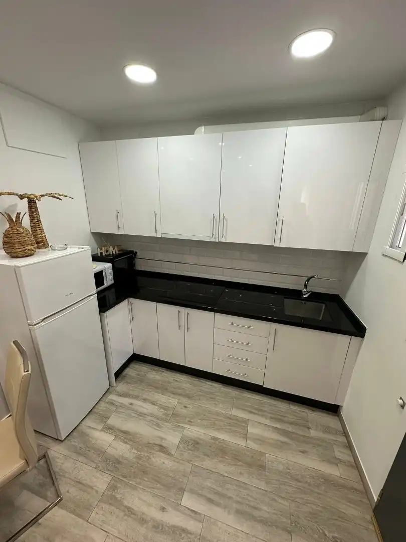 Küche von Wohnung zur Miete in Fuengirola mit Klimaanlage, Möbliert und Waschmaschine