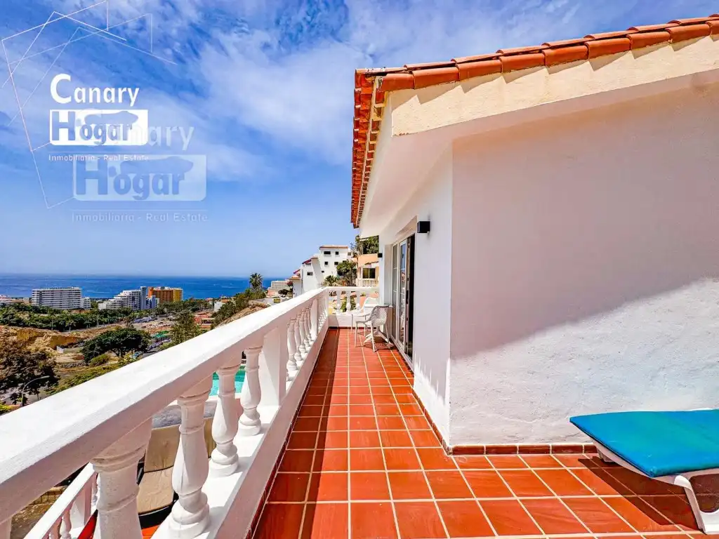 Detached house with pool for sale in Calle de Finlandia, imagen 19