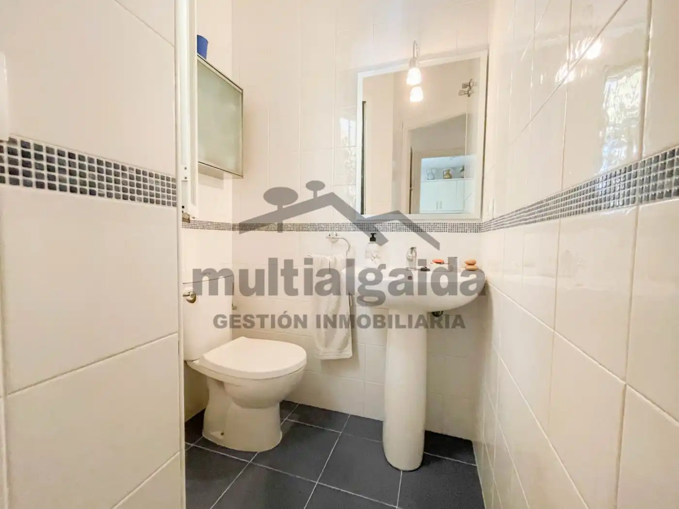 Bany de Casa adosada en venda en Bonanza - Avda de Huelva - Barrio Andalucia