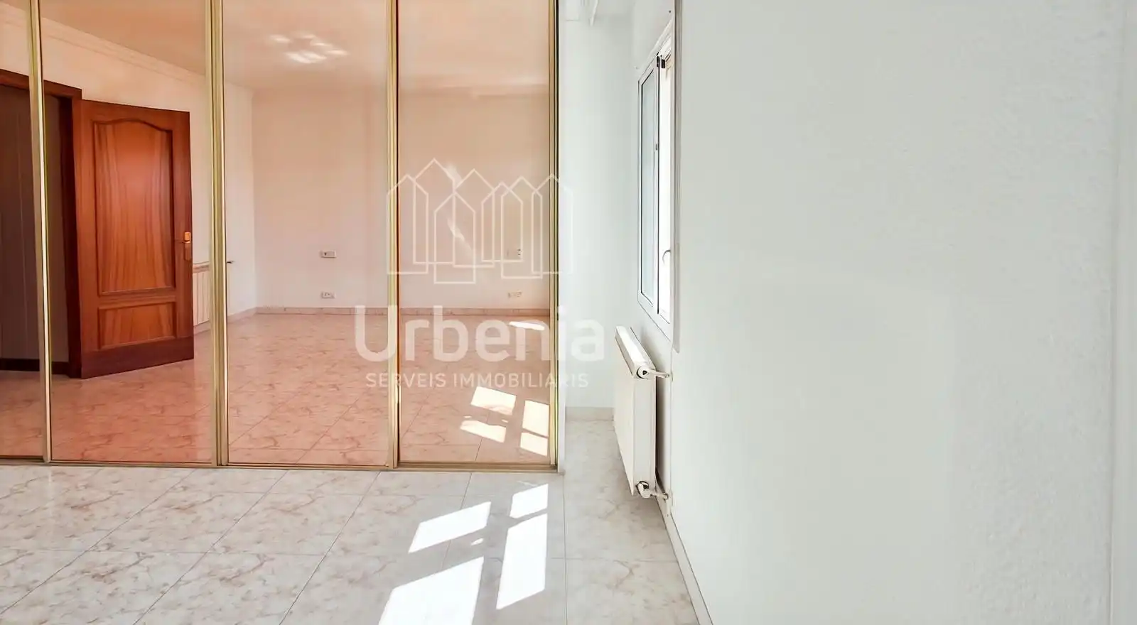 Habitación de Piso en venta en Mataró con Calefacción y Terraza