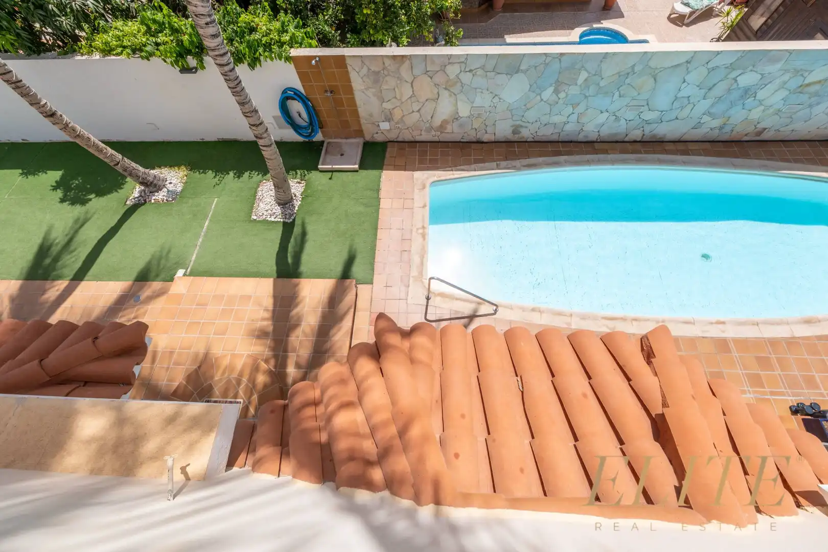 Piscina de Casa adosada en venda en San Bartolomé de Tirajana amb Aire condicionat, Jardí privat i Terrassa