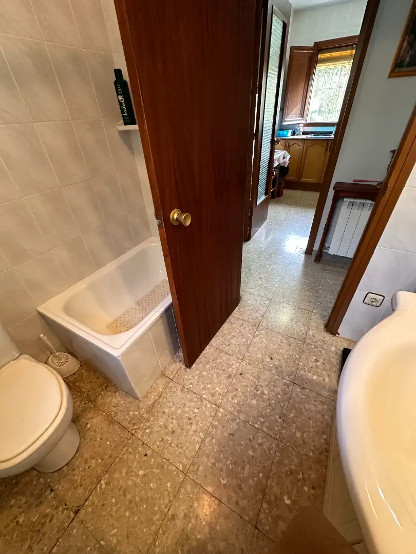 Bany de Finca rústica en venda en Riudecanyes amb Calefacció, Jardí privat i Terrassa