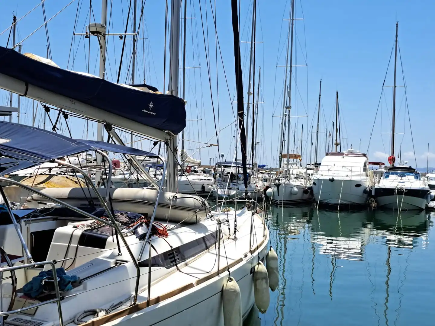Flat for rent in Marbella  with Air Conditioner, Heating and Terrace