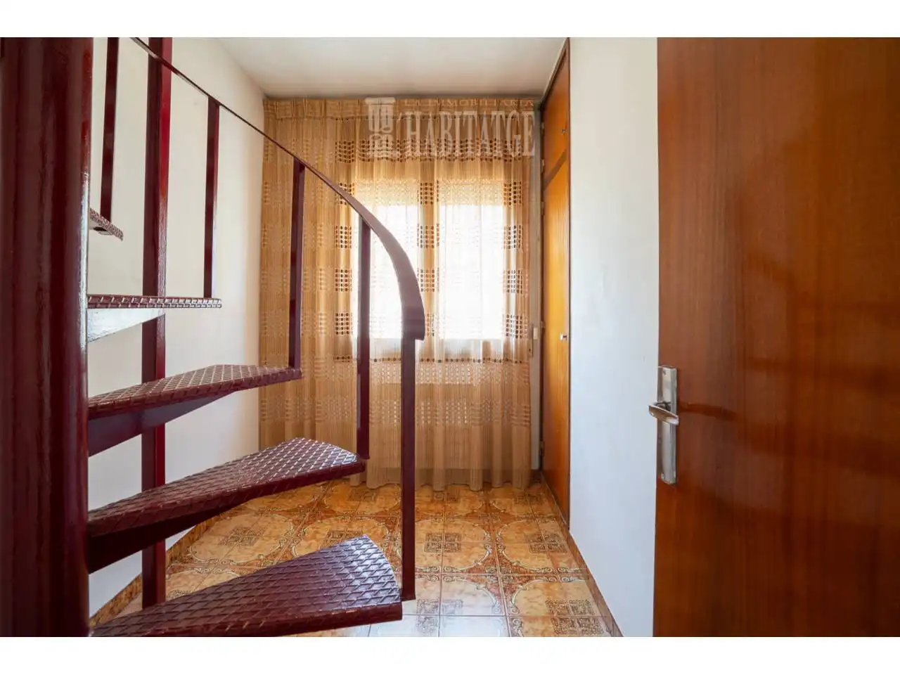 Houses for sale in Centelles  with Air Conditioner, Heating and Terrace